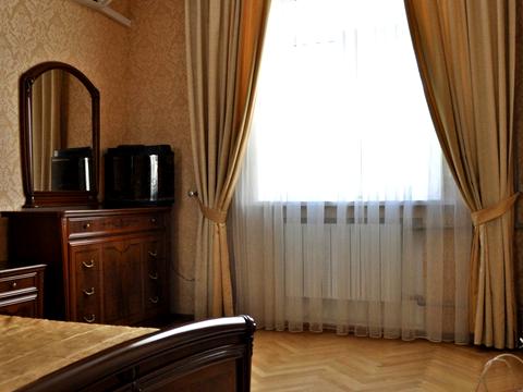 квартира за адресою Гоголівська вул., 5