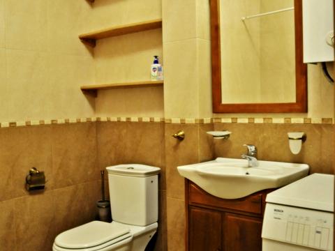 квартира за адресою Гоголівська вул., 5