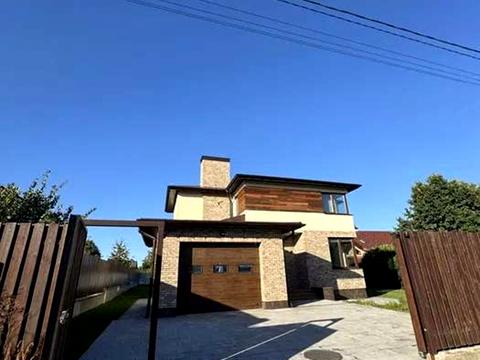 будинок за адресою Сонячна вул., 7