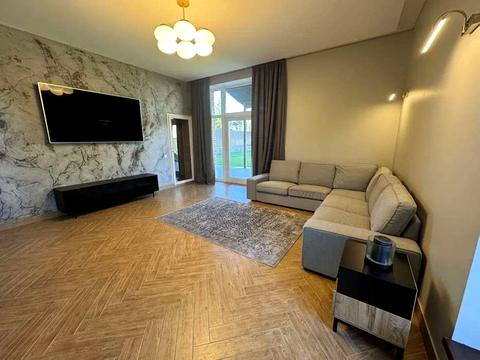 будинок за адресою Сонячна вул., 7