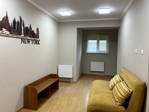 комерційна за адресою Висока вул., 10-А