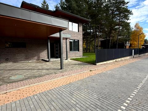 будинок за адресою Лісова