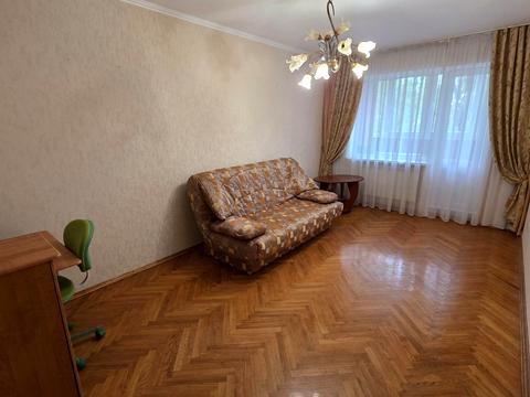 квартира за адресою Вахтанга Кікабідзе вул. (Булгакова), 3