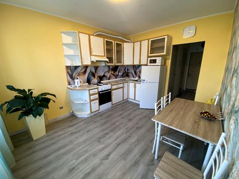 квартира за адресою Драгоманова вул., 14