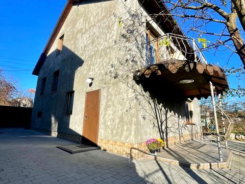 будинок за адресою с. Скнилів, Садова, 6