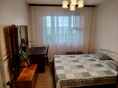 квартира за адресою Академіка Глушкова просп., 2