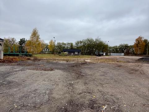 комерційна за адресою Травнева, 12