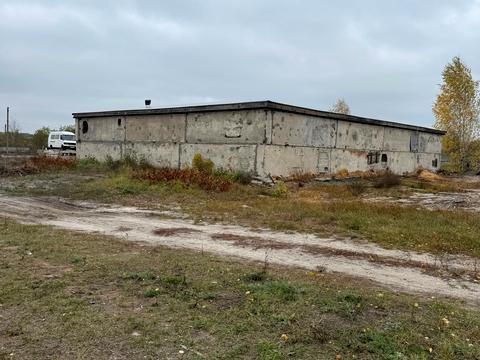 комерційна за адресою Травнева, 12