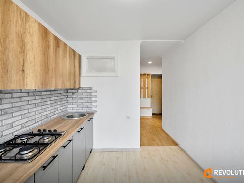 квартира за адресою Феодосійська вул., 4