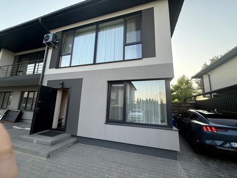 будинок за адресою Садова