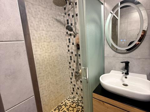 будинок за адресою Садова