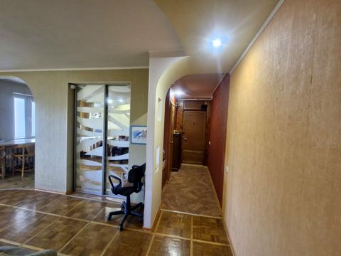 квартира за адресою Євгена Танцюри вул., 21