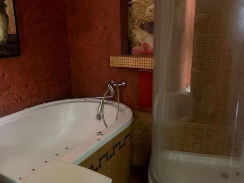 квартира за адресою Степана Руданського вул., 4-6