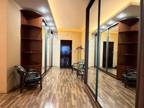 квартира за адресою Андрія Гулого-Гуленка вул. (Віце-адмірала Азарова), 13