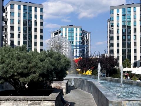 квартира за адресою Героїв Небесної Сотні просп., 16/10