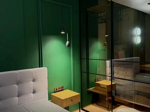 квартира за адресою Салютна вул., 2