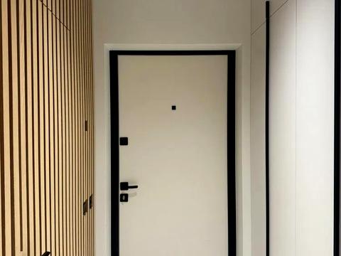 квартира за адресою Салютна вул., 2