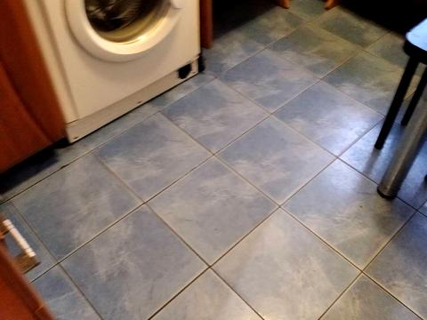 квартира за адресою житловий масив Тополя-3 вул., 49