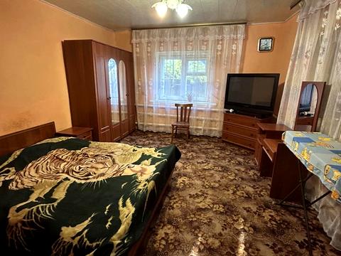 будинок за адресою Небесної сотні