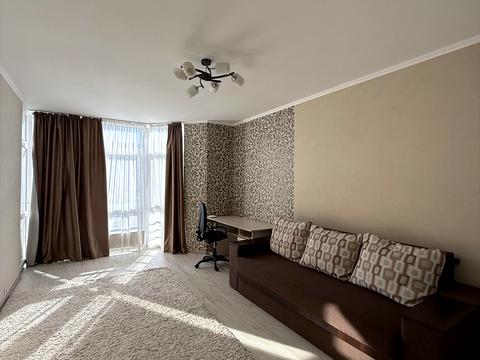 квартира по адресу Червоной Калины просп., 70