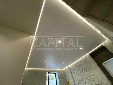 комерційна за адресою Круглоуніверситетська вул., 18/2