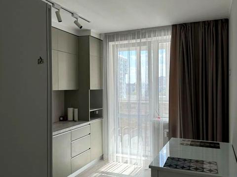 квартира по адресу Гвардейцев-Широнинцев ул., 72