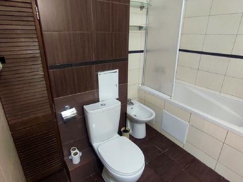 квартира за адресою Дніпровська набережна вул., 23