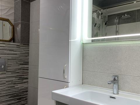 квартира за адресою Тролейбусна вул., 9-В