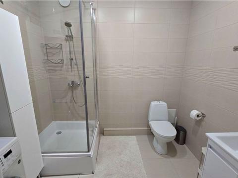 квартира за адресою Набережна Перемоги вул., 112-Д