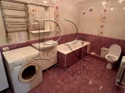 дом по адресу Октябрьская ул. (Жовтнева)