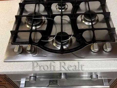 дом по адресу Октябрьская ул. (Жовтнева)