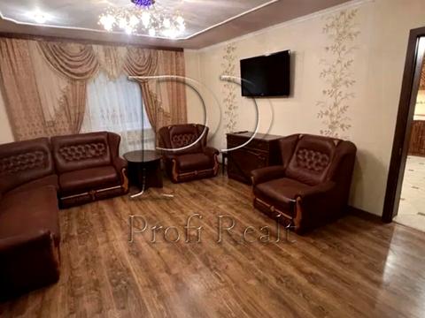 дом по адресу Октябрьская ул. (Жовтнева)