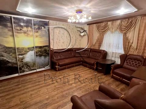 дом по адресу Октябрьская ул. (Жовтнева)