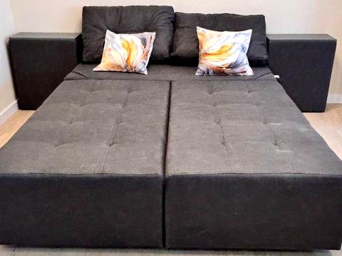 будинок за адресою Українська вул.