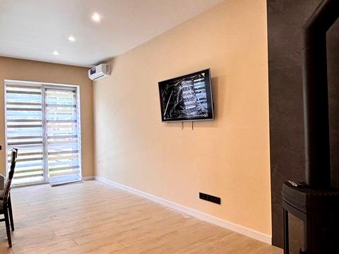 будинок за адресою Українська вул.