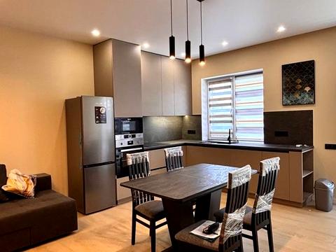 будинок за адресою Українська вул.