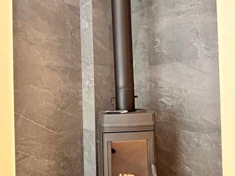 будинок за адресою Українська вул.