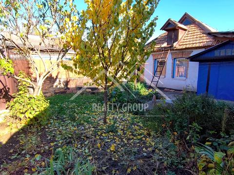 будинок за адресою Хотинська вул. (Каракозова), 11