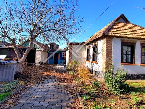 дом по адресу Хотинська ул. (Каракозова), 11