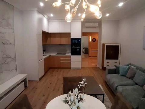 квартира за адресою Андрія Верхогляда вул. (Михайла Драгомирова), 14-А