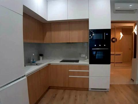 квартира за адресою Андрія Верхогляда вул. (Михайла Драгомирова), 14-А