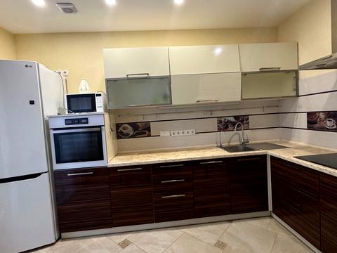 квартира за адресою Бровари, В'ячеслава Чорновола вул., 11