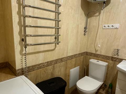 квартира за адресою Бровари, В'ячеслава Чорновола вул., 11