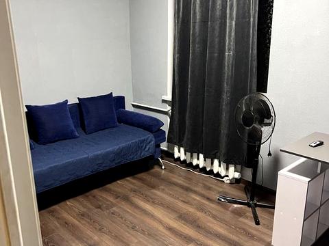 квартира за адресою Київ, Брюллова вул., 12