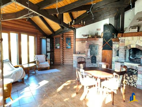 будинок за адресою Пляжна вул.