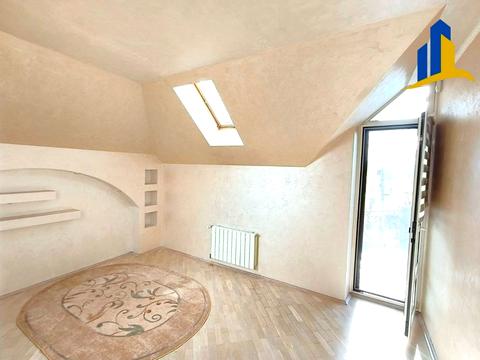 будинок за адресою Пляжна вул.