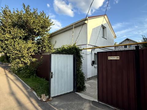 будинок за адресою Запорізьких Вогнеборців, 20