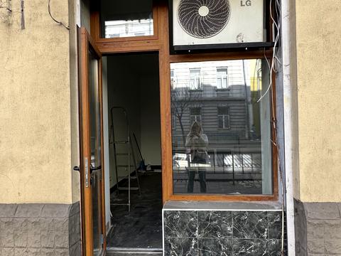 коммерческая по адресу Городоцька, 41