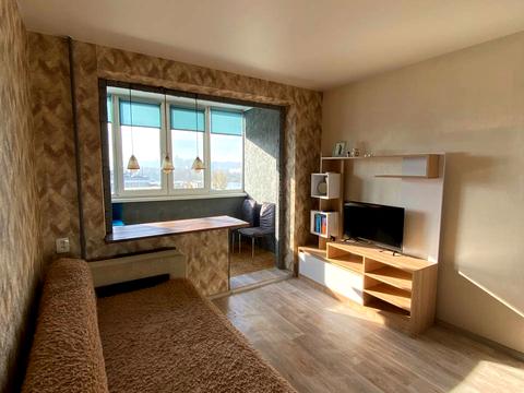 квартира за адресою Героїв полку "Азов" вул. (Маршала Малиновського), 13