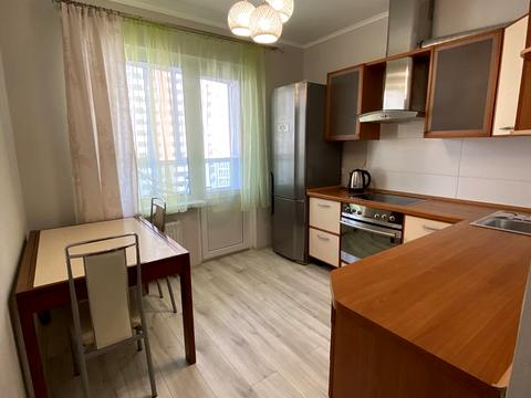 квартира за адресою Київ, Бориса Гмирі вул., 20